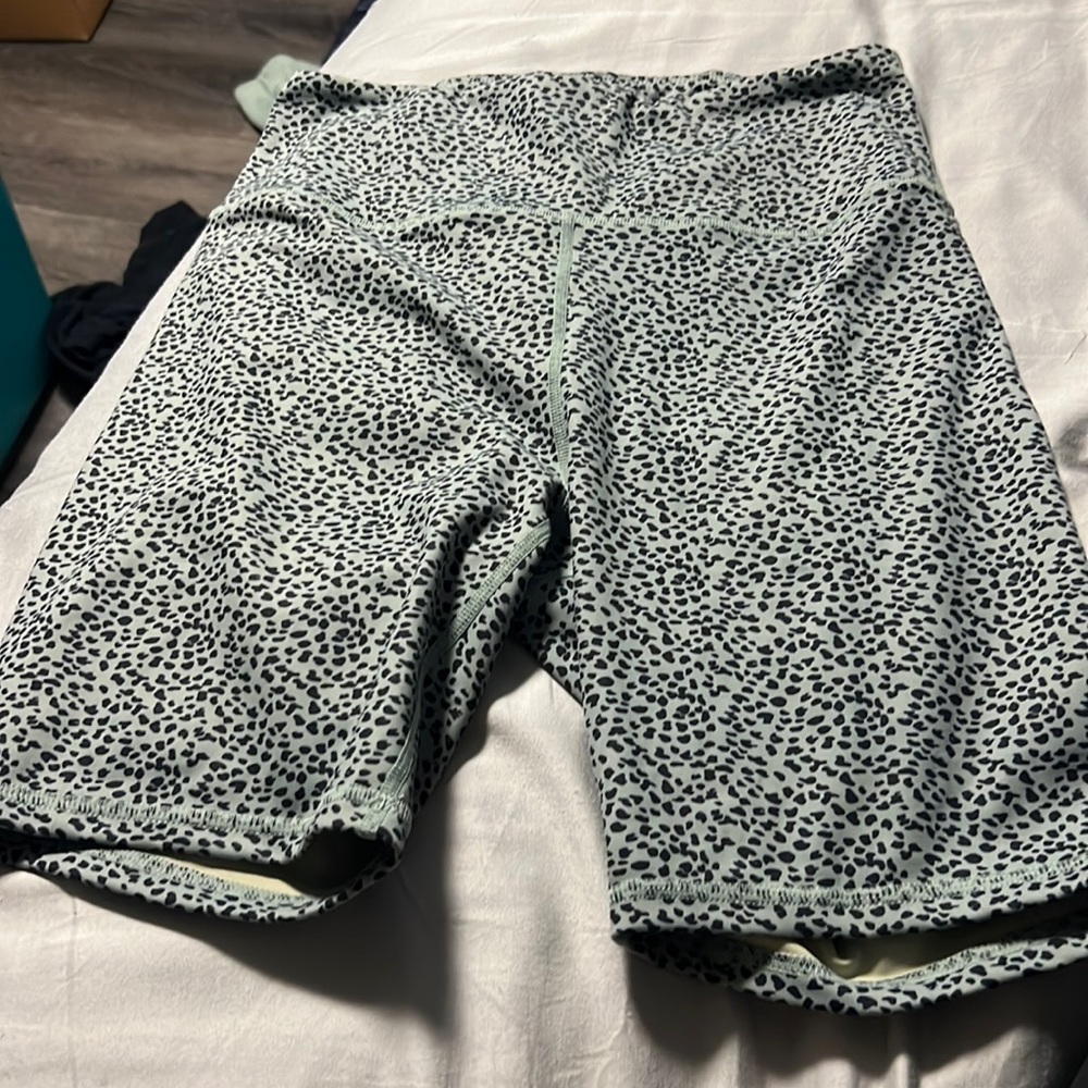 Women’s biker shorts